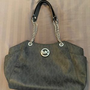 Michael Kors tote